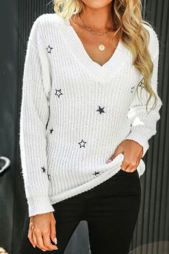 CUPSHE Crystal Stone Embroidered Star V-Neck Sweater Clothing