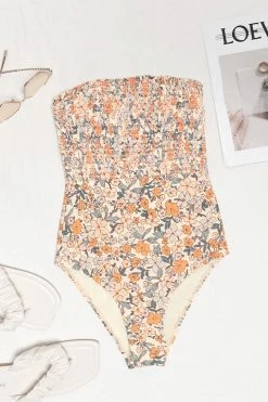CUPSHE Elodie Ditsy Floral Smocked Frill One Piece Swimsuit One Pieces