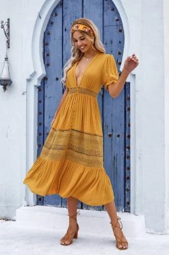 CUPSHE Malvina Plunge Bubble Sleeve Cut Out A-Shape Dress Clothing