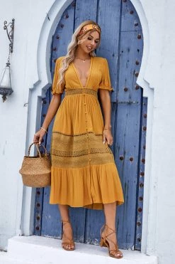 CUPSHE Malvina Plunge Bubble Sleeve Cut Out A-Shape Dress Clothing