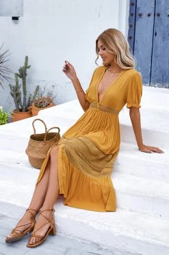 CUPSHE Malvina Plunge Bubble Sleeve Cut Out A-Shape Dress Clothing