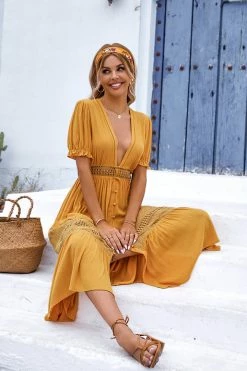 CUPSHE Malvina Plunge Bubble Sleeve Cut Out A-Shape Dress Clothing