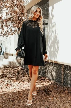 CUPSHE Paulina Lace Trumpet Sleeve Midi Dress Clothing