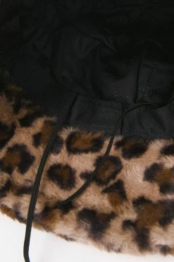 CUPSHE Beach Accessories Dynamic Star Brown Leopard Fluffy Bucket Hat