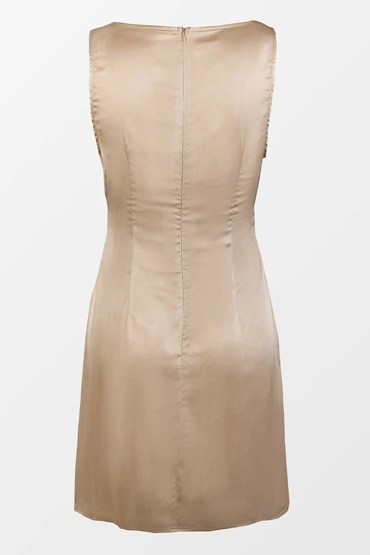 Outlet ๐ CUPSHE Kalani Scoop Fitted Waisted ๐ Dress โ 6 CUPSHE Kalani Scoop Fitted Waisted Dress