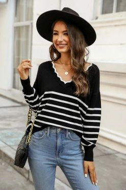 CUPSHE Clothing Ester Striped Scalloped Sweater