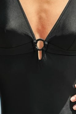 CUPSHE Kate Black Plunge Neck Black One Piece Swimsuit