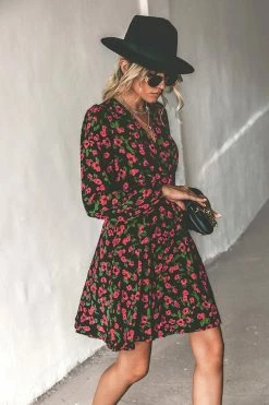 CUPSHE Dresses Best Sellers Rosemary Floral Print Surplice Mock Wrap Mini Dress