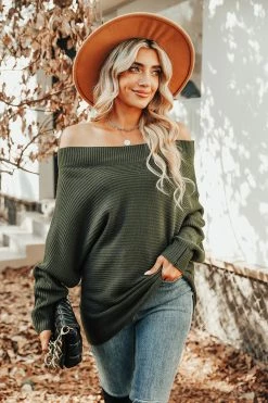 CUPSHE Moon Knight Ribbed Off-the-Shoulder Sweater Clothing