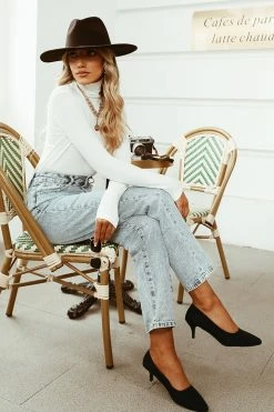 CUPSHE Beach Accessories Open Fields Faux Suede Slip-On Pumps