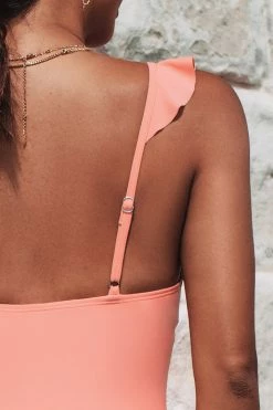 CUPSHE One Pieces Bermuda Bliss Ruffle Plunge Neck One Piece Swimsuit