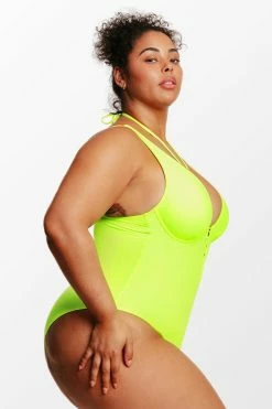 CUPSHE Love Los Angeles Strappy Plunge Plus Size One Piece Swimsuit