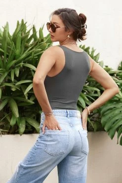 CUPSHE Clothing Lorelei Plunge Closed Back Bodysuit