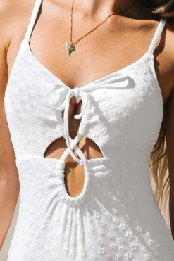 CUPSHE Daisy Jacquard Cutout Tie Front One Piece Swimsuit One Pieces