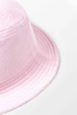 CUPSHE Maribel Minimalism Pink Bucket Hat