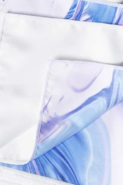 CUPSHE Beach Accessories Art Love Tie Dye Beach Blanket