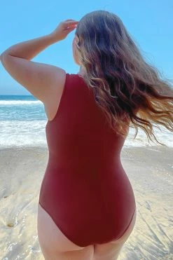 CUPSHE One Pieces Wild Ronarce Front Zip Tummy Control Plus Size One Piece