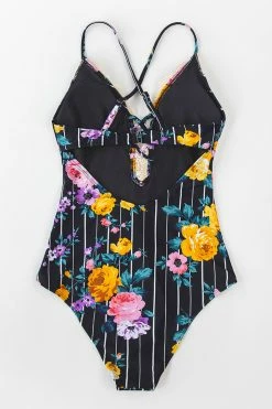 CUPSHE One Pieces Francesca Black Floral Plunge Neck Crisscross One Piece Swimsuit