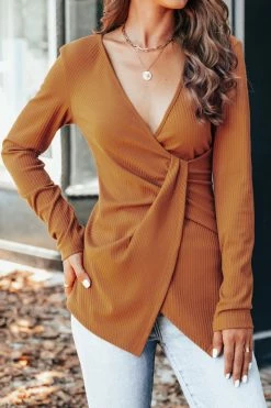 CUPSHE Donella Ribbed Surplice Wrap Top