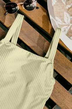 CUPSHE Lizeth Textured Square Neck One Piece Swimsuit