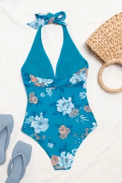 CUPSHE Seafoam Garden Shirred Front V Neck Tummy Control One Piece One Pieces