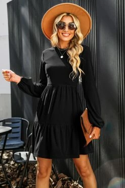 CUPSHE Valda Ribbed Tiered Hem Dress