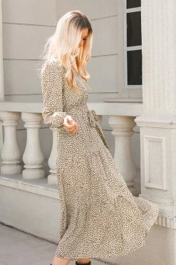 CUPSHE Vitoria Belted Leopard Print Maxi Dress