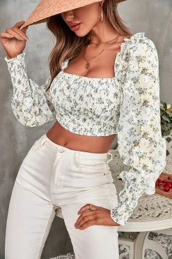 CUPSHE Madalynn Square Neck Puff Sleeve Crop Top