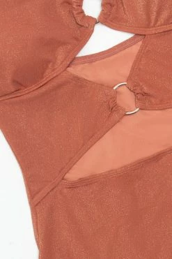 CUPSHE Brook O-ring Halter Cut-out One Piece Swimsuit One Pieces