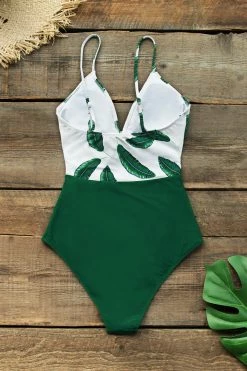 CUPSHE One Pieces Banana Leaf Twist-Front One Piece Swimsuit