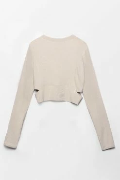 CUPSHE Metropolis Side Cutout Crop Sweatshirt Clothing