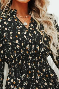 CUPSHE Dancing Flowers Ditsy Floral A-Line Dress Clothing