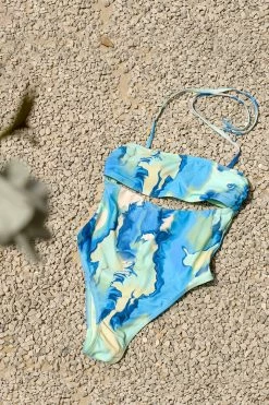 CUPSHE Faded Memories Cutout Bandeau One Piece Swimsuit One Pieces