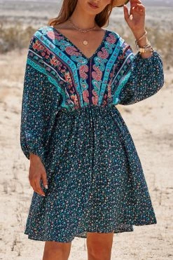 CUPSHE Clothing Jaycee V-neck Mid Length Boho Dress