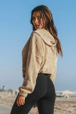 CUPSHE Cerise Half Placket Button Front Sweatshirt Clothing