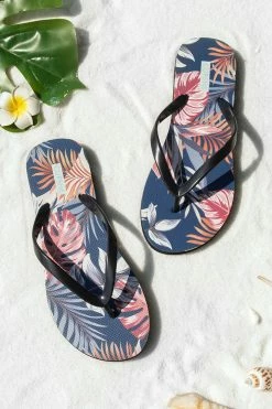 CUPSHE Beach Accessories Getaway Tropical Flip Flops
