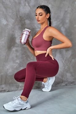 New โค๏ธ CUPSHE Finn Red Slim Fit Leggings Clothing ๐งจ 11 CUPSHE Finn Red Slim Fit Leggings Clothing