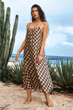 CUPSHE Clothing Jazmyne Checkered Backless Slip Dress